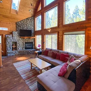 South Tahoe Vacation With Indoor Pool Holiday home