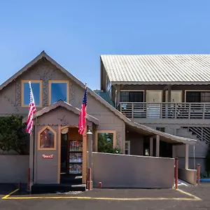 Econo & Heavenly Village Area Hotel