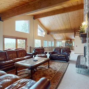 House On Cold Creek Holiday home