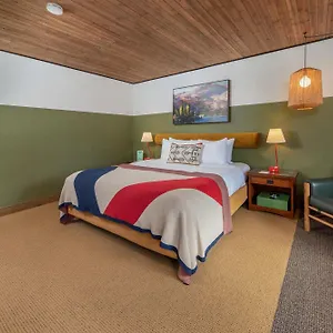 Station House South Tahoe, By Oliver South Lake Tahoe